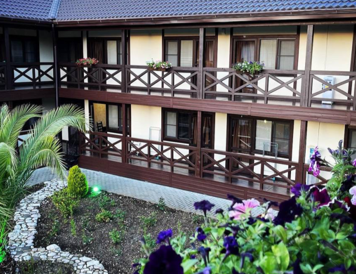 Отель «Три Павлина» Гагра