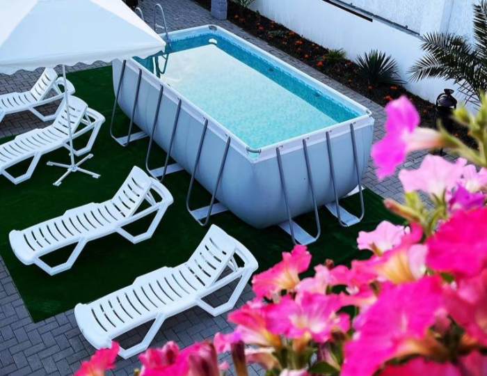 Услуги и развлечения - Отель «Три Павлина» Гагра